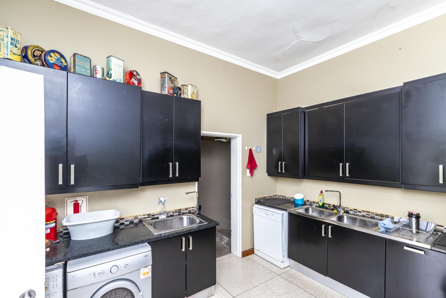 6 Bedroom Property for Sale in Dorchester Heights Eastern Cape